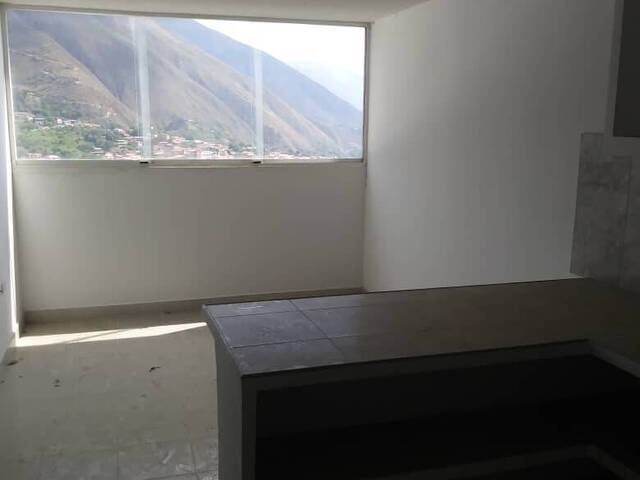 #8 - Apartamento para Venta en Ejido - L - 3