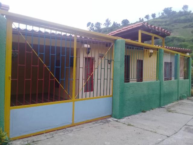 Venta en El Rosal medio - Tabay