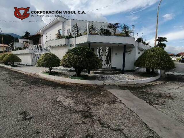 #90 - Casa para Venta en Mérida - L - 1