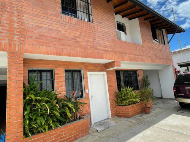 #107 - Casa para Venta en Mérida - L - 1